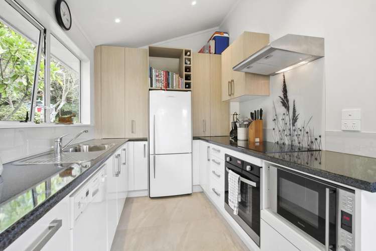 29 Shetland Street Glen Eden_8