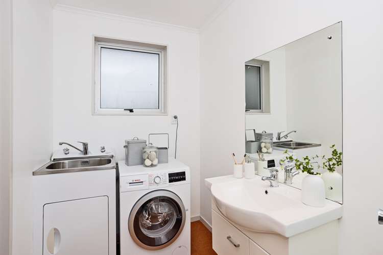 2/12 Catherine Street Windsor_15