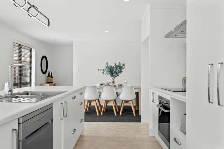 93 Hills View Drive Papamoa_9