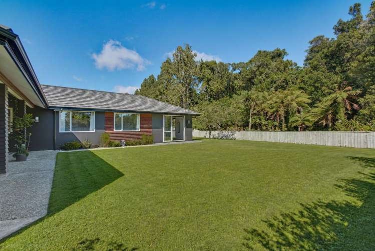 13 Kawatiri Place Westport_18