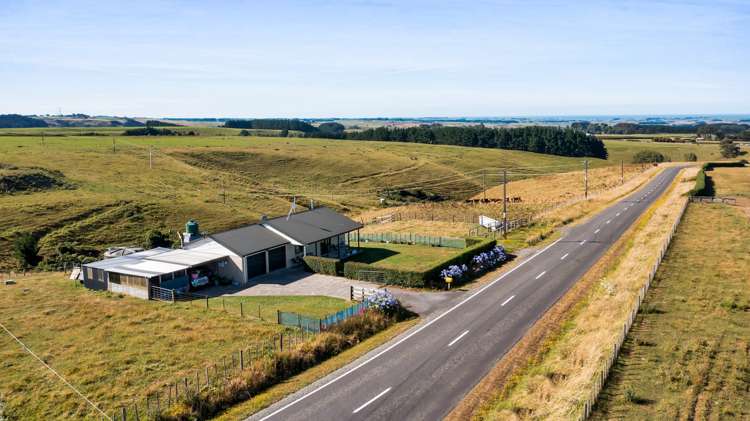 902 Ararata Road Hawera_13