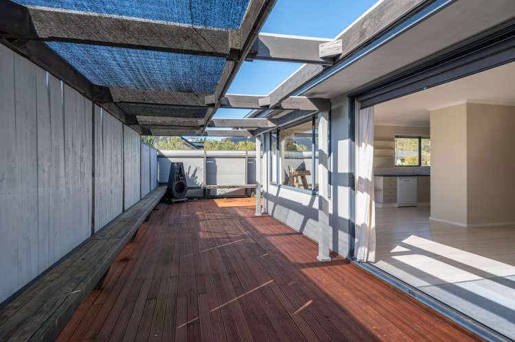 14 Lakemere Way Kinloch_5