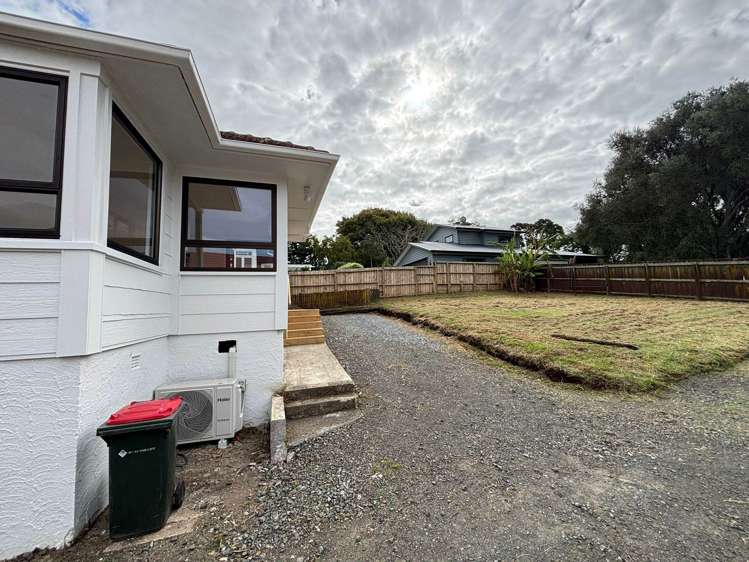 9 Stewart Avenue Panmure_2