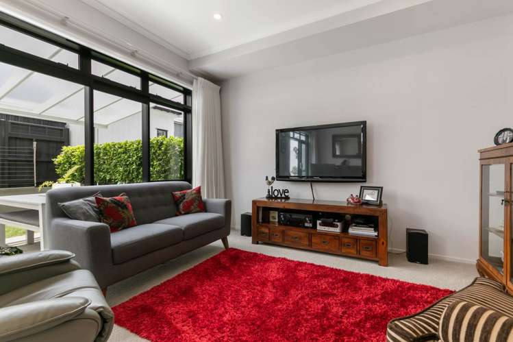 119 Bonair Crescent Silverdale_11