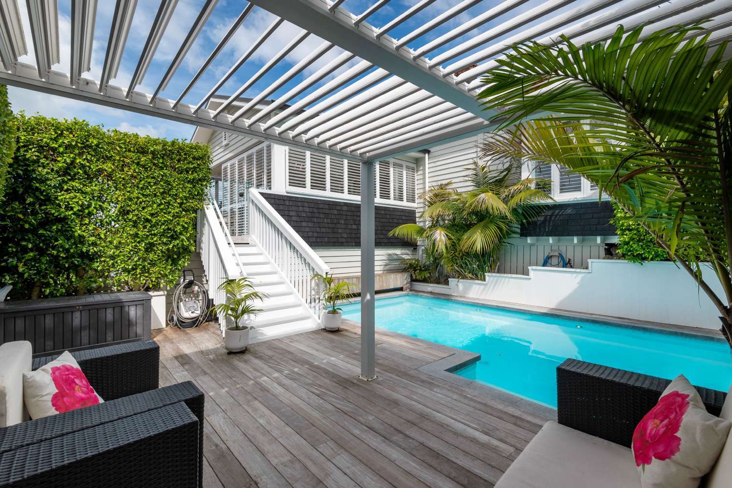 1 Milton Road in Northcote Point, North Shore, Auckland