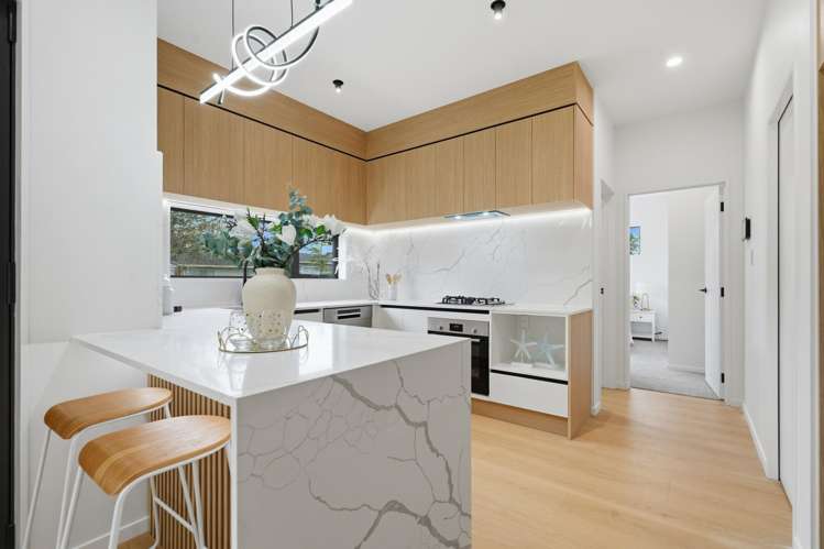 4 King Richard Avenue Browns Bay_5