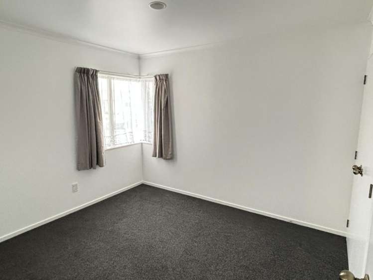 5 Blythfield Place Taradale_4