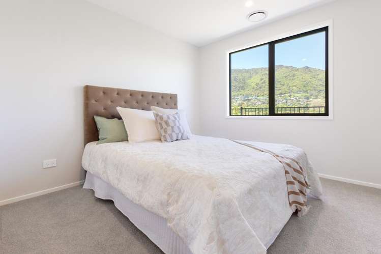 100 Waipunahau Road Waikanae_13