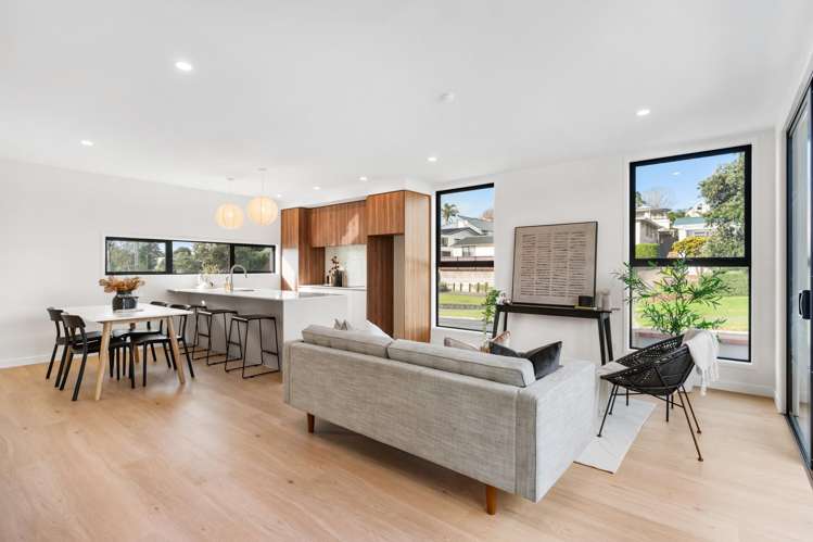 37E Bay Street_3