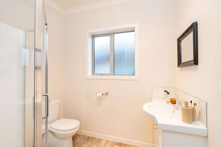 62 Glenroy Park Drive Waikiwi_13