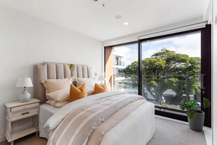 406/10 Lion Place Epsom_15