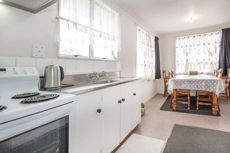 27 Caernarvon Drive Flaxmere_5