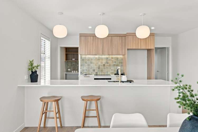 13 Howie Street_3