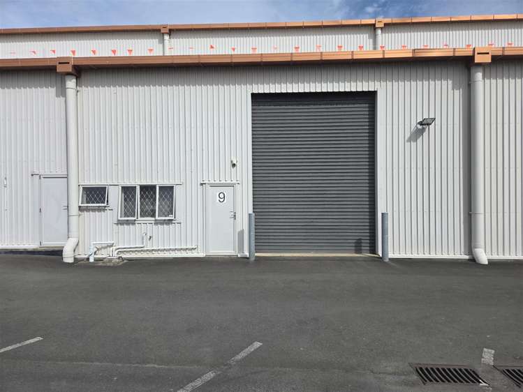 9/69 Captain Springs Road Onehunga_4