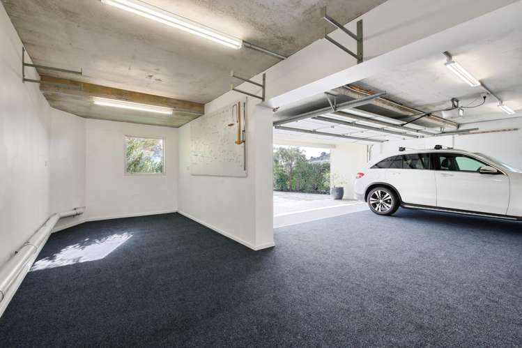 1 Emerald Lane Cashmere_19