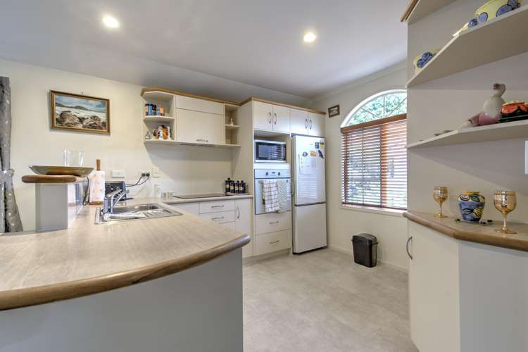 19/16 Rototuna Road Flagstaff_8