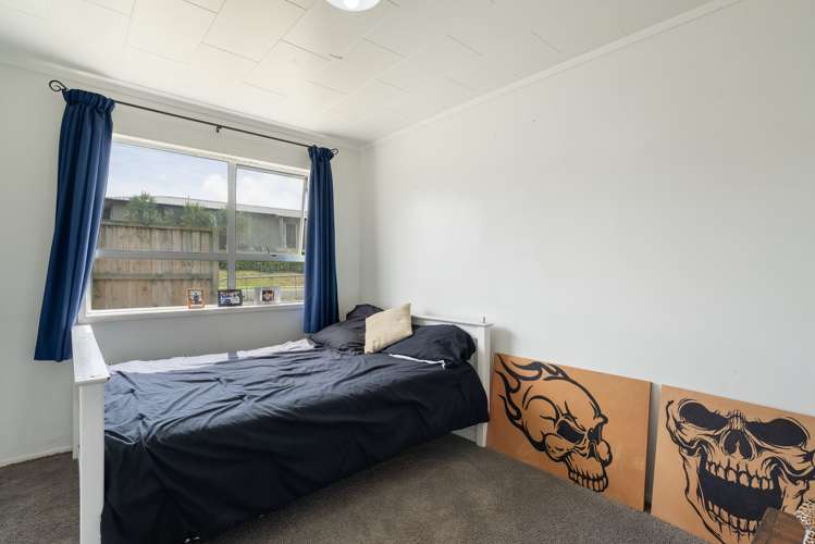 16 Costello Crescent Pukehina_12