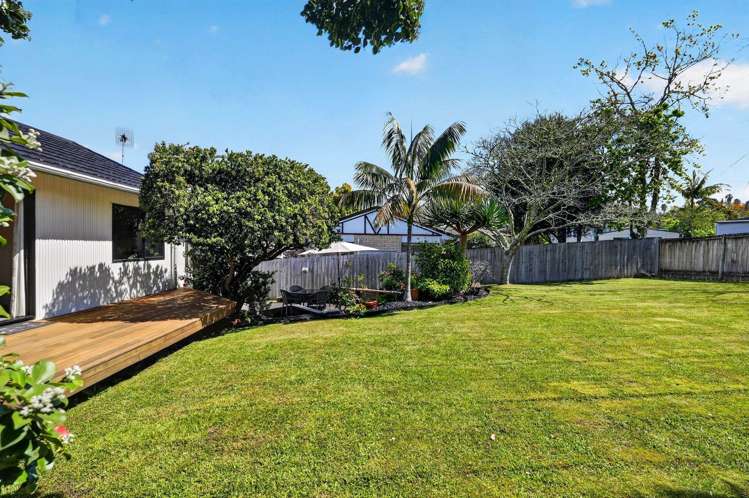 20 Albatross Road Red Beach_24