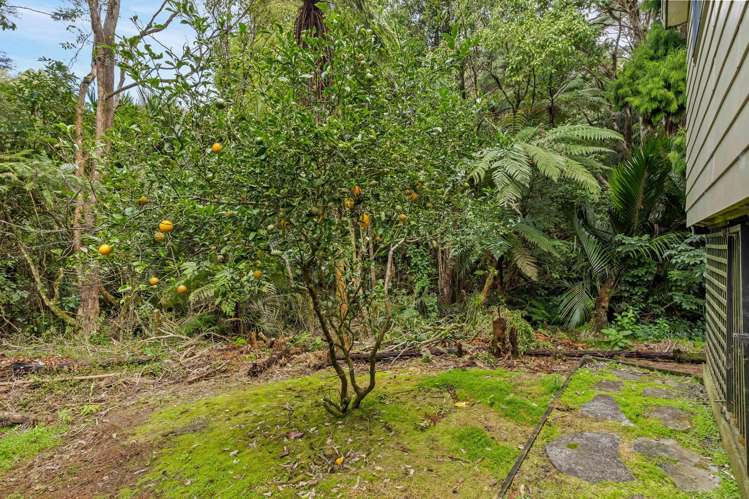 420 Scenic Drive Waiatarua_20