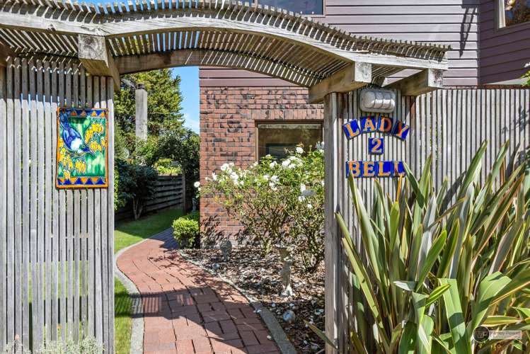 2 Lady Bell Grove Lowry Bay_20