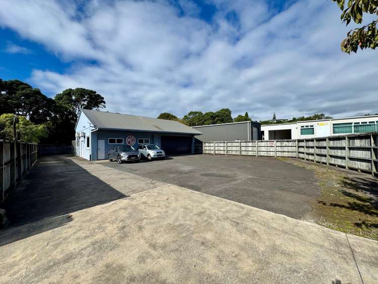 57a Breakwater Road_0