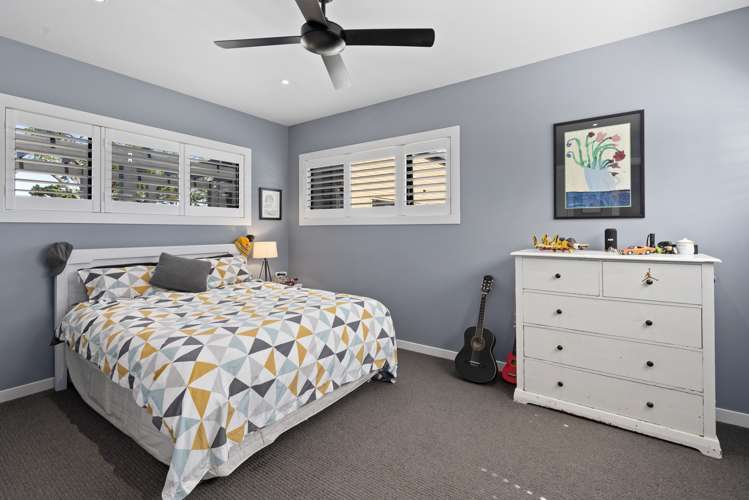 10 Edward Jonkers Drive Riverhead_12