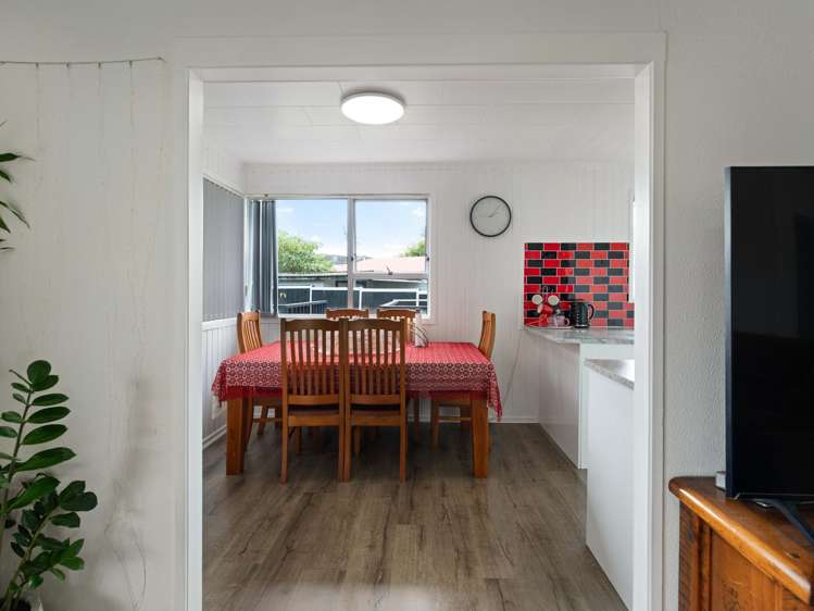 14 Gambare Place Wattle Downs_7