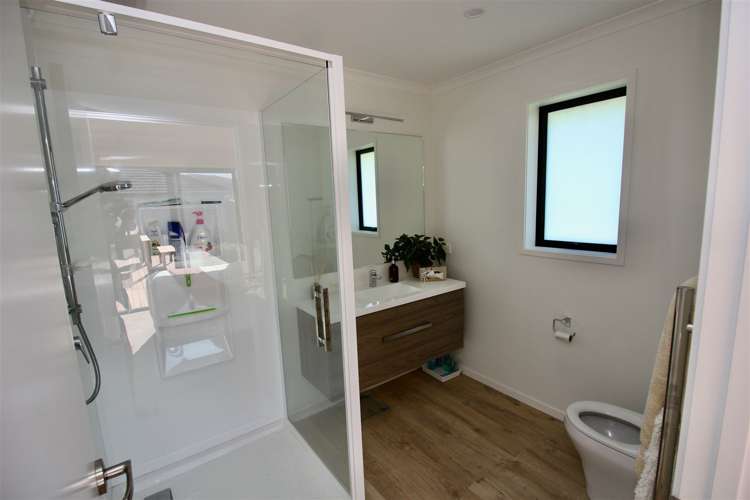 5 Tango Way Whitianga_12