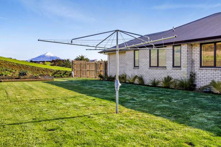 32 Larlin Drive Hawera_23