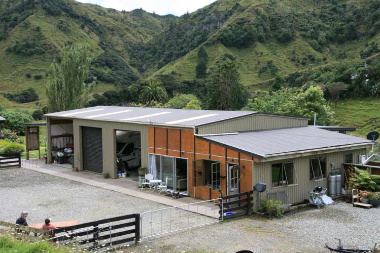 544 Mohakatino Road Mokau_25