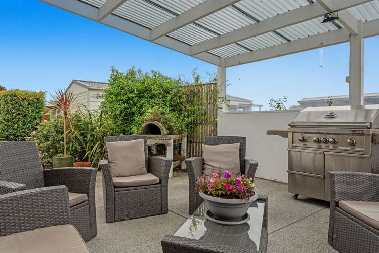 199 Paroa Road Coastlands_12