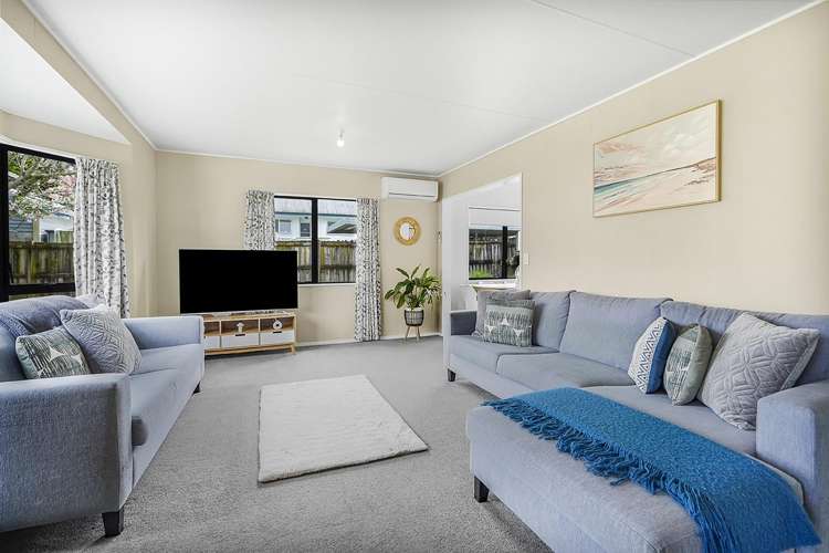 6a Gibson Road Dinsdale_1