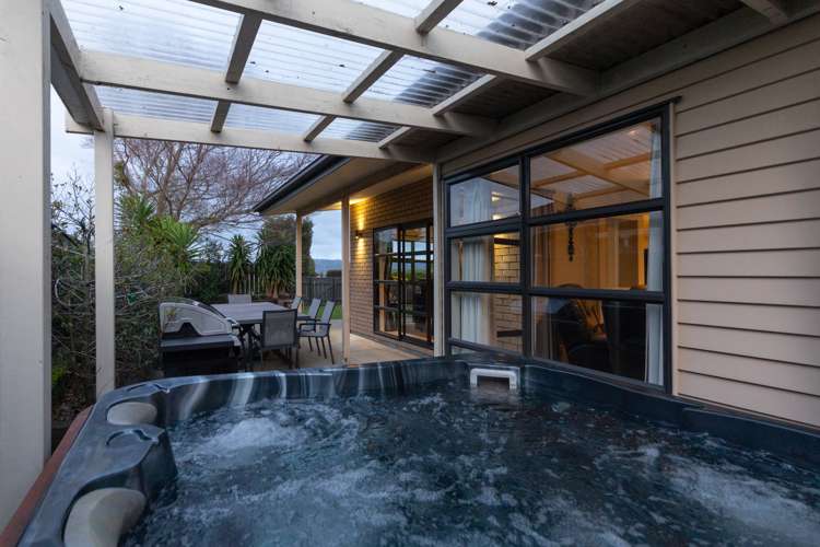 39 Tennyson Avenue Kelvin Grove_1