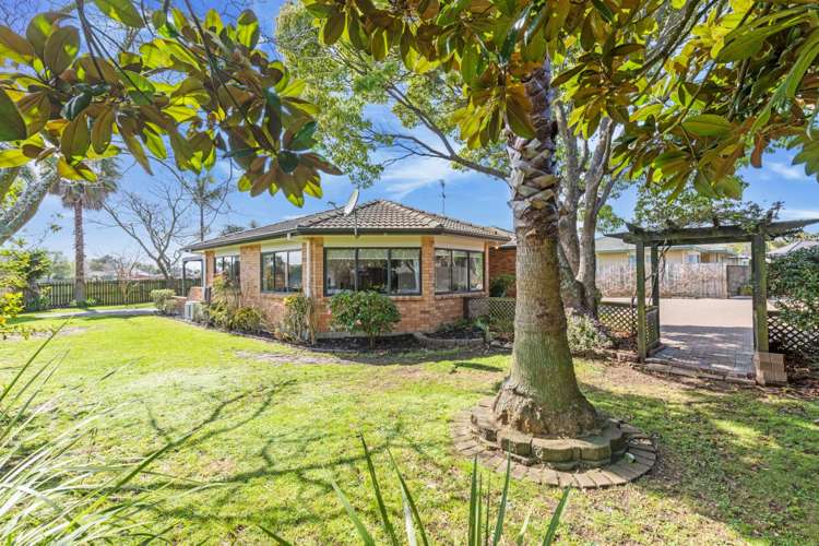 22 Flora Place Wattle Downs_20