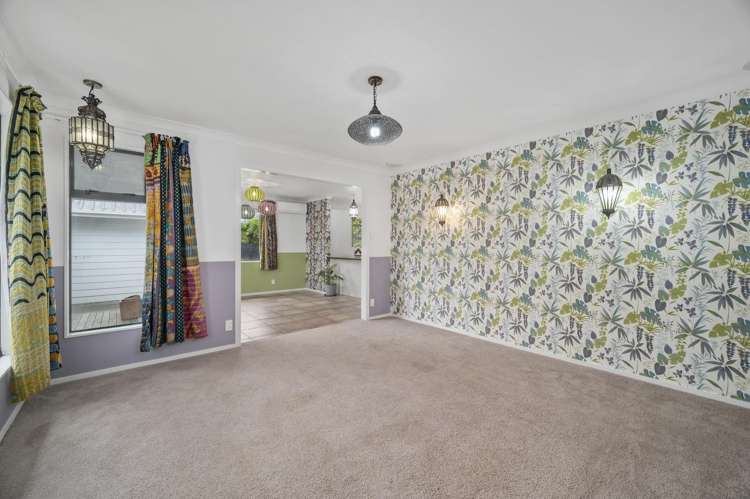 8B Holland Street Glenholme_5