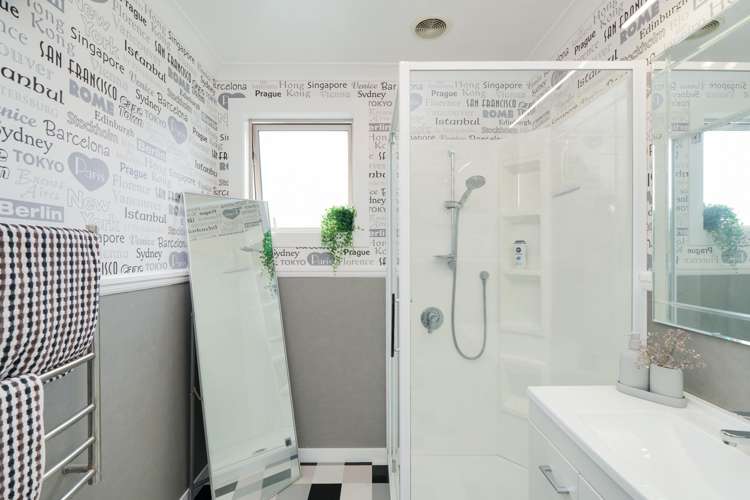 18 Montrose Street Gladstone_14