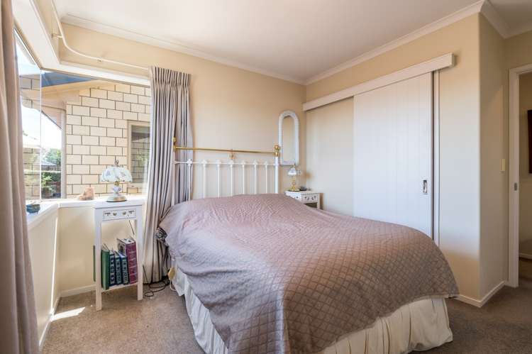 92 Cambridge Road Hillcrest_14