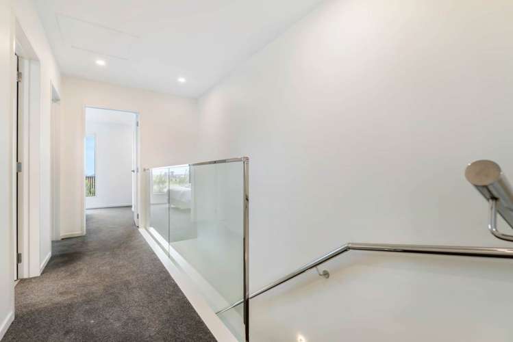 23 Flat Bush School Road Flat Bush_7