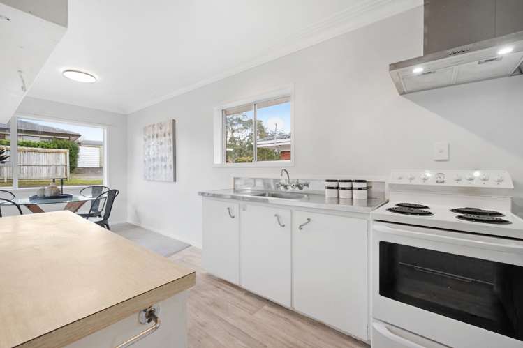 2/24 Highland Park Drive Highland Park_9