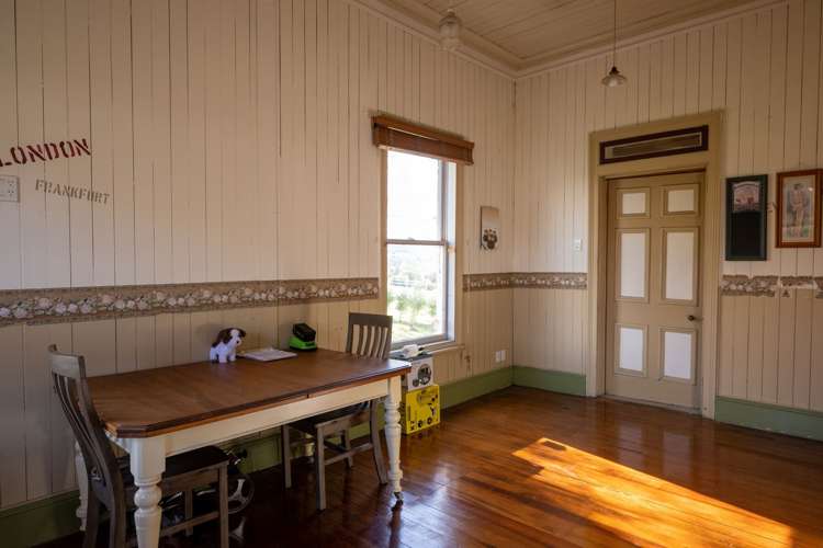 24 Wamphray Street Nightcaps_13