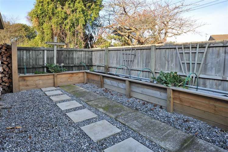 10 Stanton Place Woodend_19