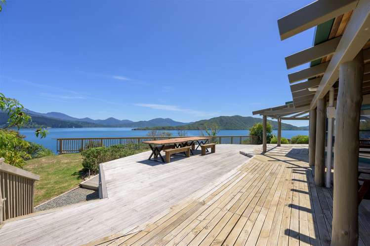 Ahitarakihi Bay Arapawa Island_15