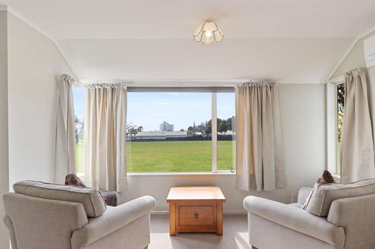 2/27 Renwick Place Nelson South_5