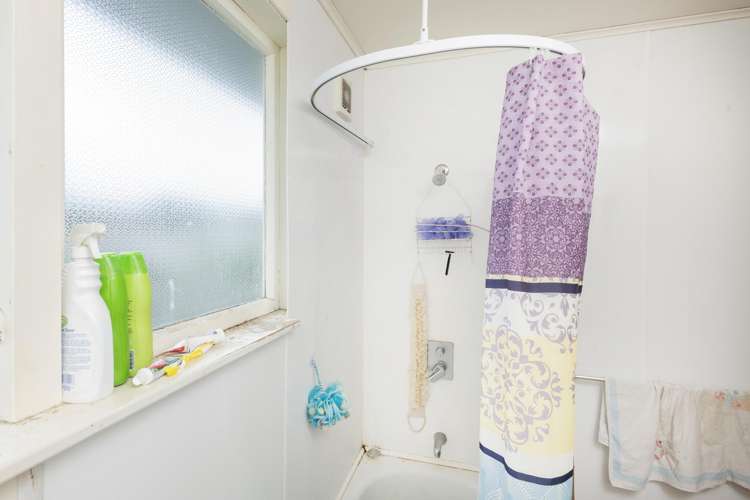 11-17 Cambridge Terrace Kaiti_35