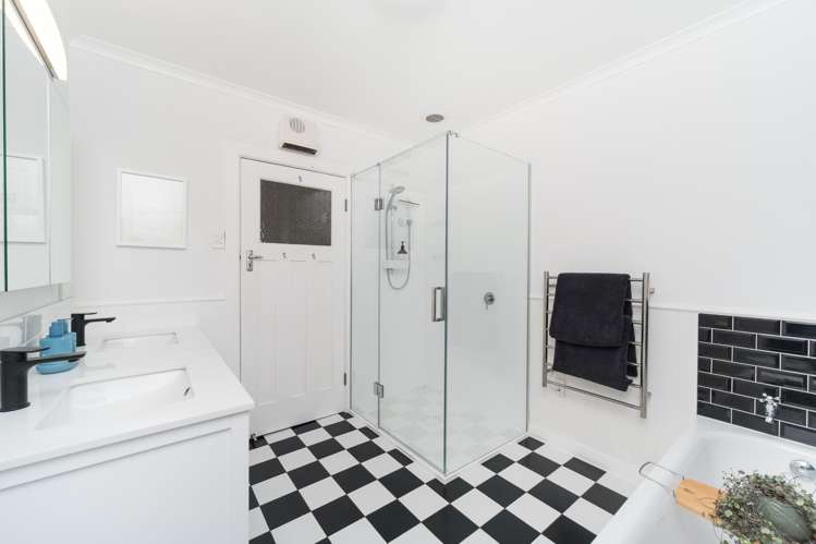 7 Denbigh Street Feilding_15