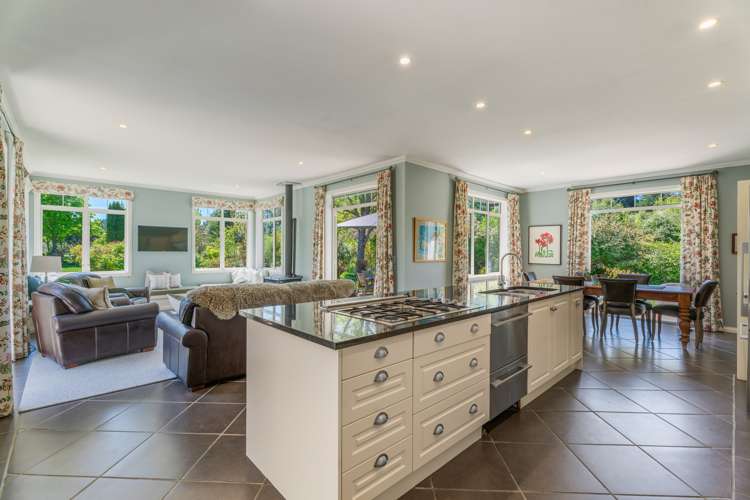 162 Te Awa Road Albert Town_14