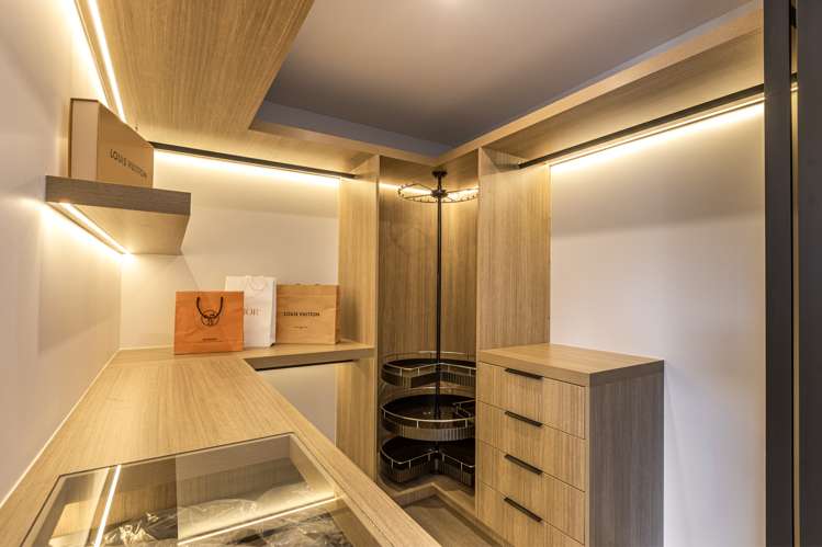 38 Fernhill Way Oteha_16