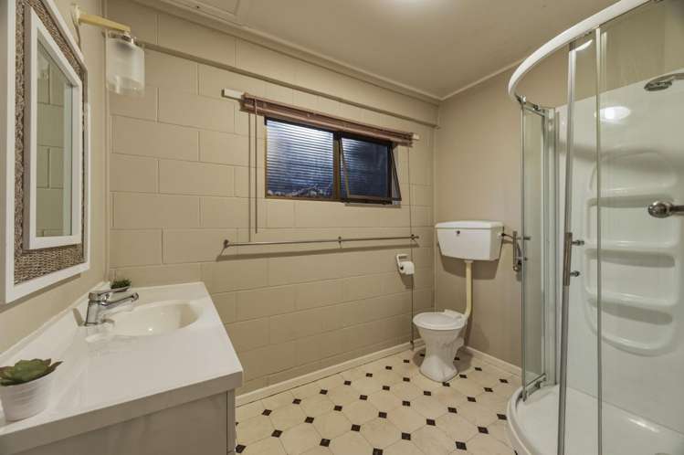 12 Morey Street Owhata_20