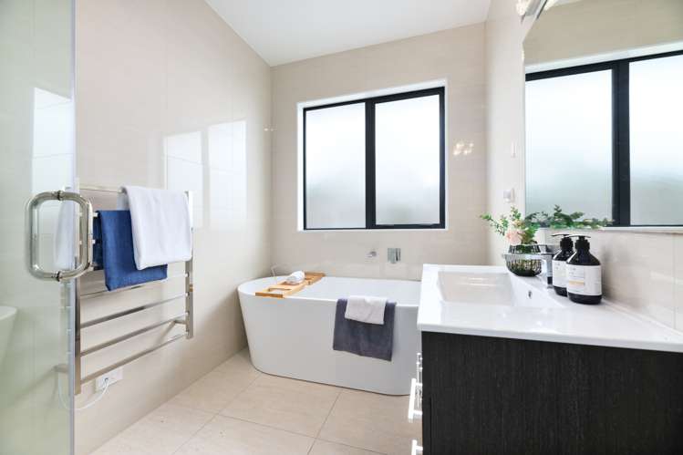 13 Turpin Road Riverhead_11