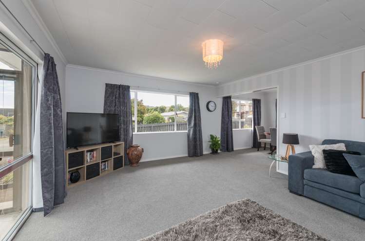 6 Jellicoe Avenue Stoke_8